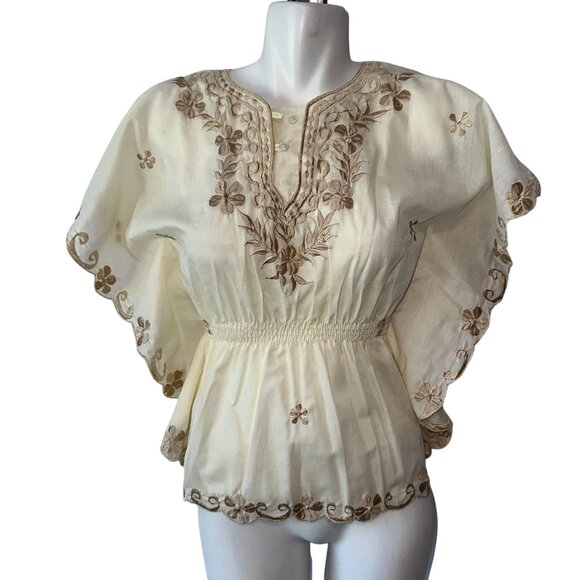 Vtg 70s Cream Tan Embroidered Floral Butterfly Batwing Sleeve Hippie Boho Top - Picture 1 of 4